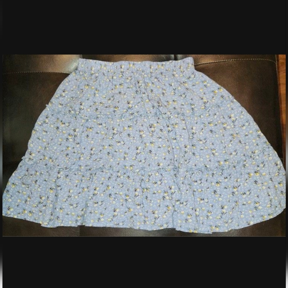 NWOT Girls Sz 14 Gorlya Blue Ruffle Floral Boho Style Tiered Skirt; Never Worn.